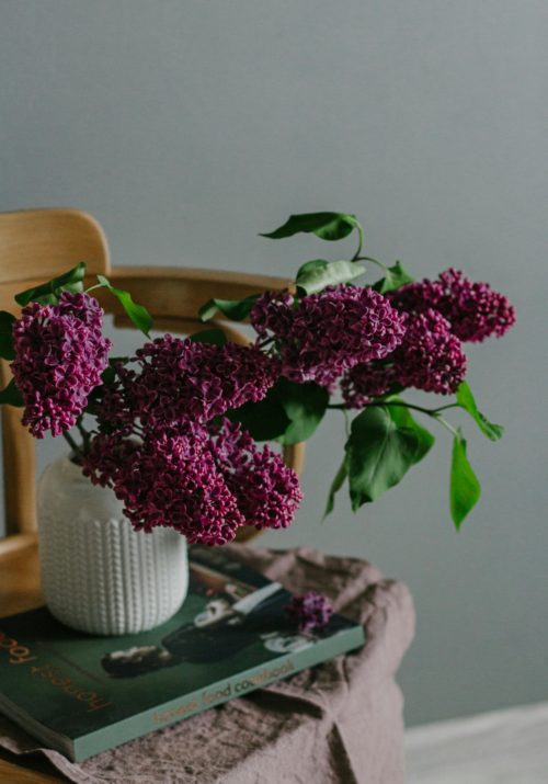 beautiful bouquet of purple flowers conveying the idea of dopamine menu ideas