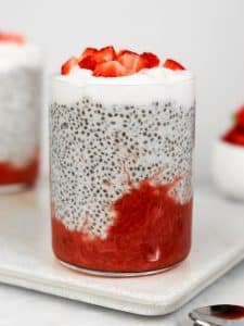 Strawberry Rhubarb Chia Pudding